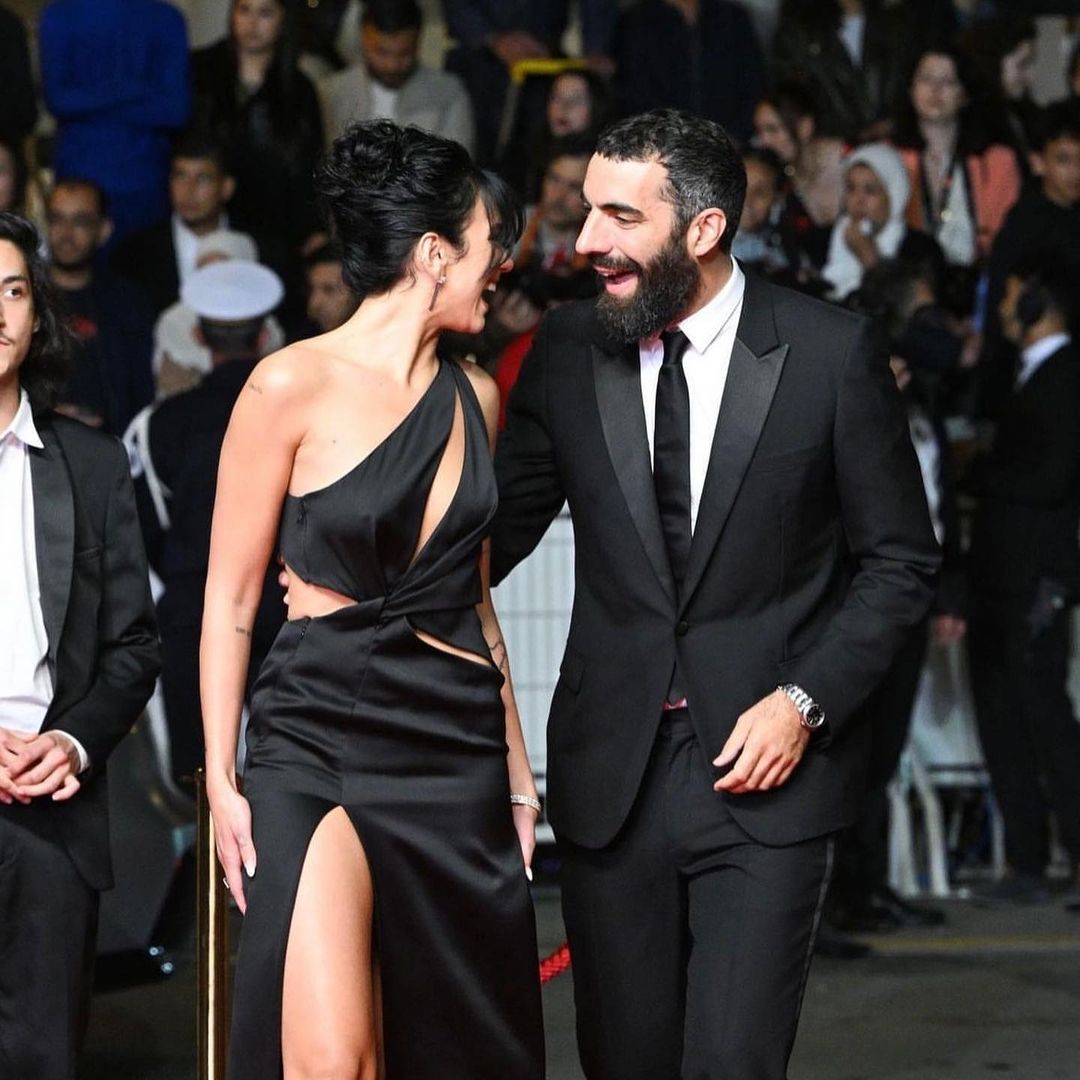 Снова свободна. Популярная британская певица рассталась с бойфрендом